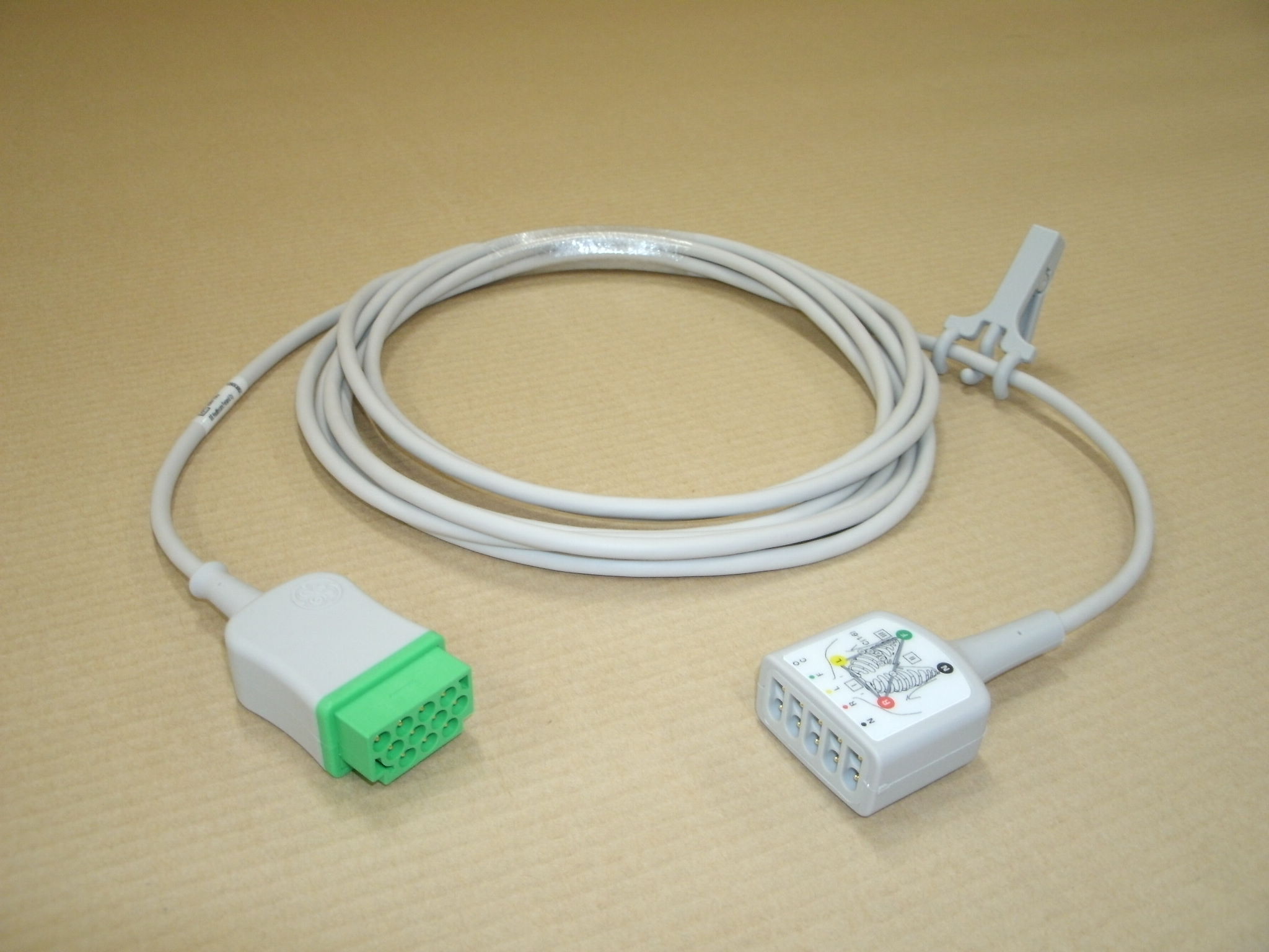 ＥＣＧ　ＣＡＢＬＥ　ＦＯＲ　ＶＩＶＩＤ　５